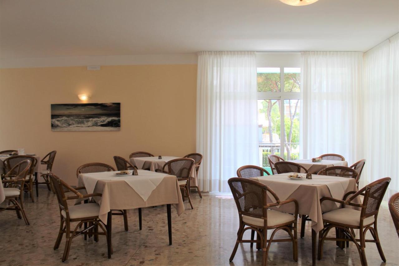 Hotel Palme Park & Beach Included Lido di Jesolo Dış mekan fotoğraf